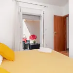 Apartment Xoxo Tisno