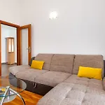 Apartment Xoxo *